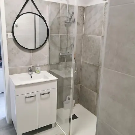 Sur Le Toit De Mèze