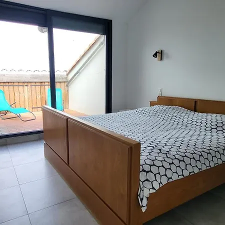 Sur Le Toit De Mèze